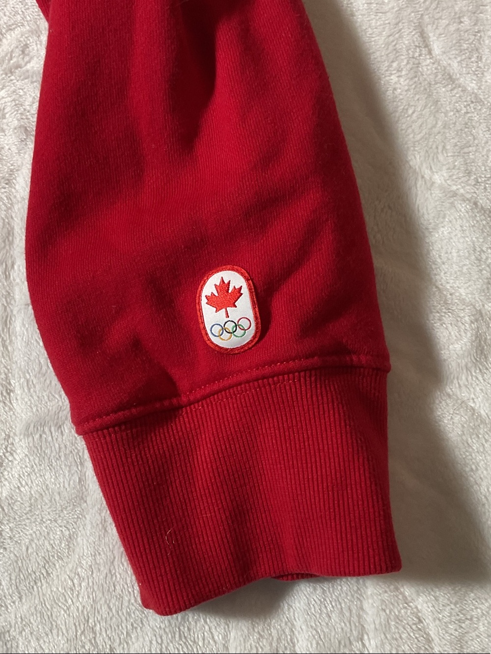 HUDSON’S BAY OLYMPIC CANADA HOOD COAT - Picture 2 of 5